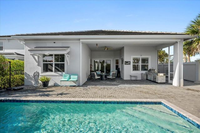 12454 Nautilus Circle, Palm Beach Gardens, FL 33412