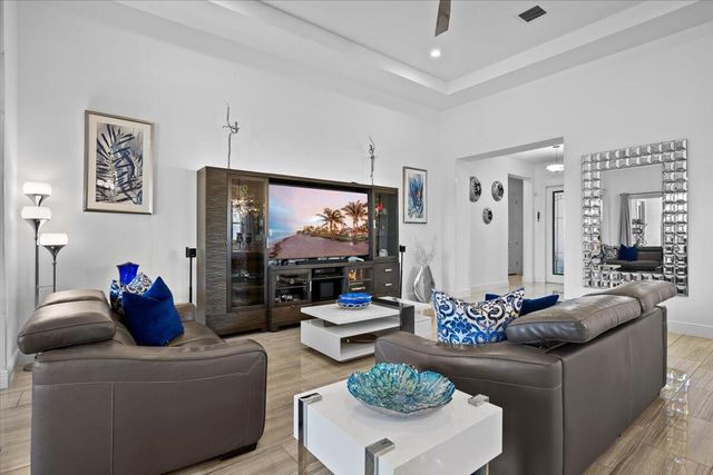 12454 Nautilus Circle, Palm Beach Gardens, FL 33412