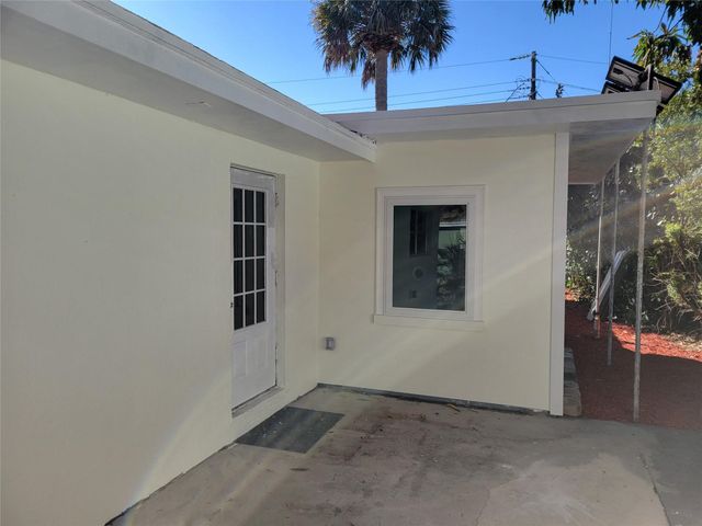 4646 NE Dudley Circle, Jensen Beach, FL 34957