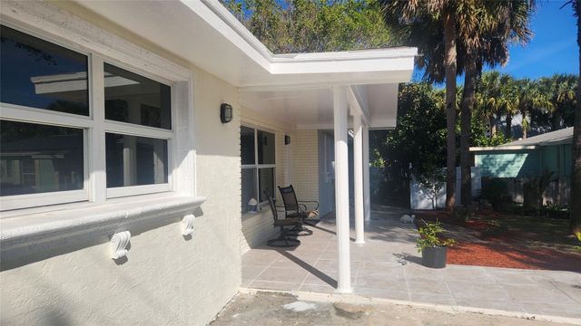 4646 NE Dudley Circle, Jensen Beach, FL 34957