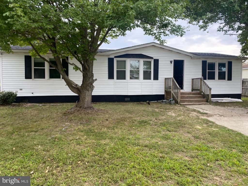 22436 MACARTHUR BLVD, California, MD 20619