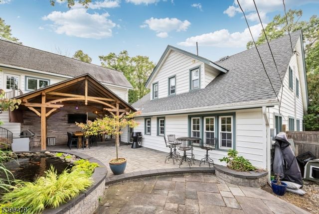 203 Long Pond Rd, West Milford Twp., NJ 07421