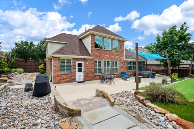 102 Stamford Drive, Hickory Creek, TX 75065