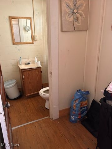 34 Franklin, Niles, OH 44446