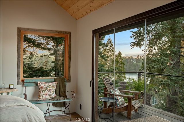 28778 Palisades Drive, Lake Arrowhead, CA 92352