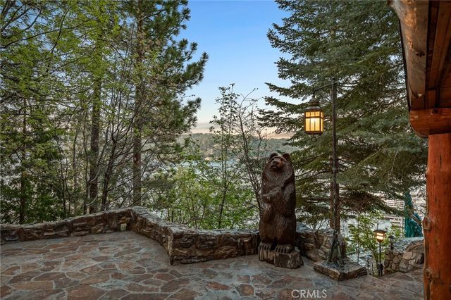 28778 Palisades Drive, Lake Arrowhead, CA 92352