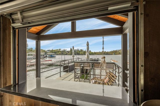 28778 Palisades Drive, Lake Arrowhead, CA 92352