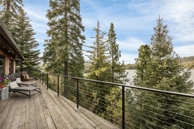 28778 Palisades Drive, Lake Arrowhead, CA 92352