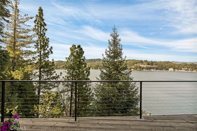 28778 Palisades Drive, Lake Arrowhead, CA 92352