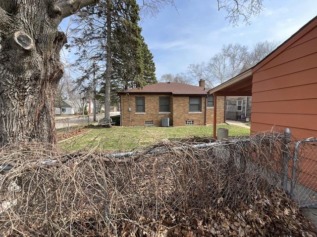 6502 43rd AVENUE, Kenosha, WI 53142