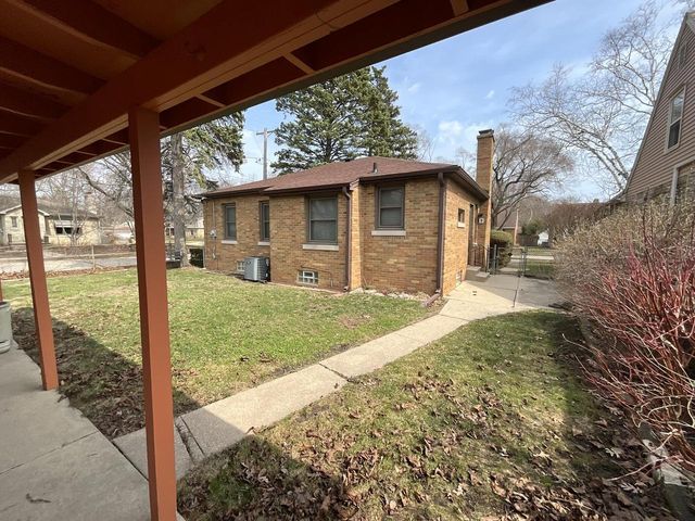 6502 43rd AVENUE, Kenosha, WI 53142