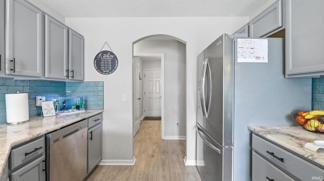 10928 Calera Passage, Roanoke, IN 46783