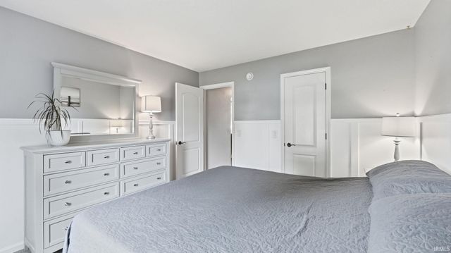 10928 Calera Passage, Roanoke, IN 46783