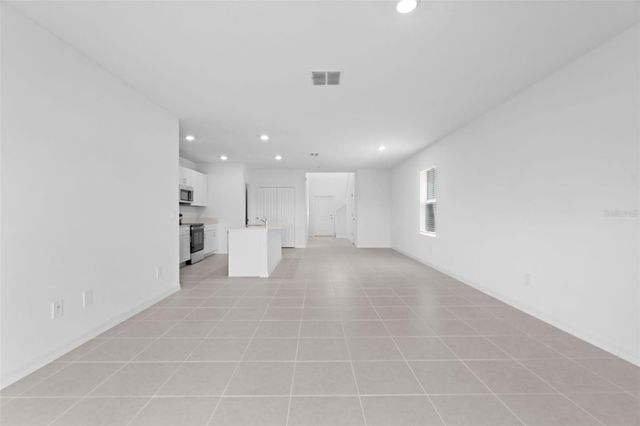11737 NOBLE BLOSSOM LOOP, Dade City, FL 33525