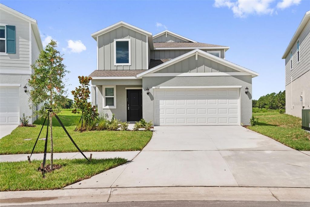 11737 NOBLE BLOSSOM LOOP, Dade City, FL 33525