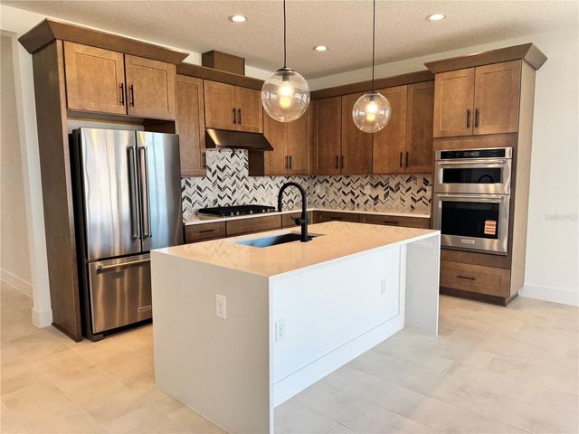 1861 STONECLIFF DRIVE, Apopka, FL 32703