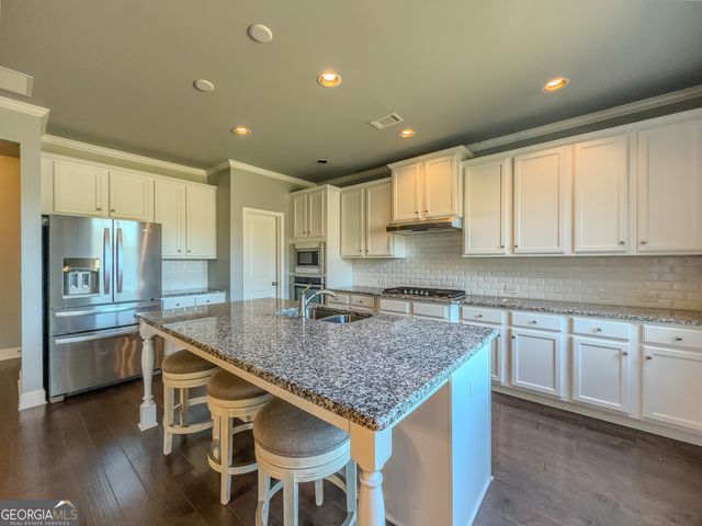 858 West Union Grove Circle, Auburn, GA 30011