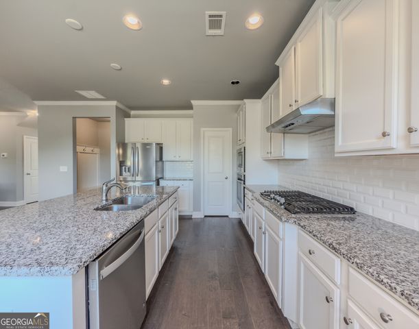 858 West Union Grove Circle, Auburn, GA 30011