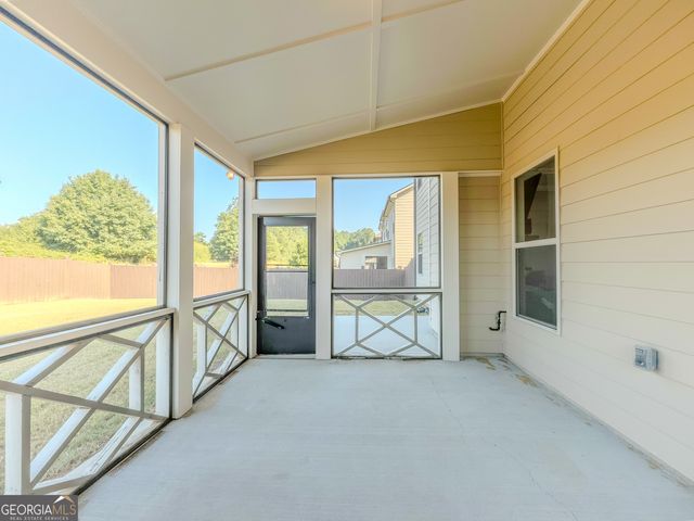 858 West Union Grove Circle, Auburn, GA 30011