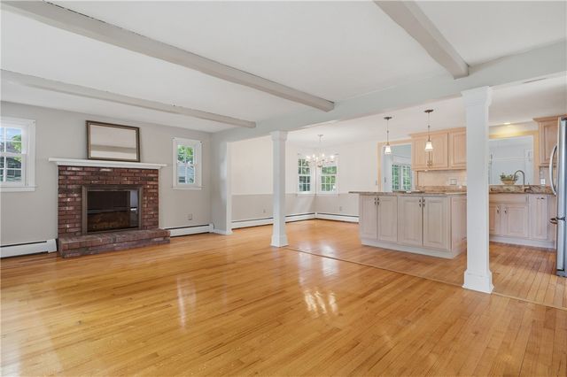 10 Sprague Street, Cumberland, RI 02864