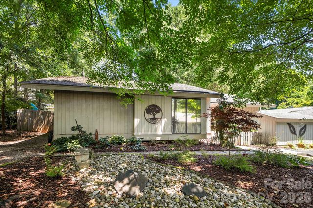 1 King Haigler Chase Street, Clover, SC 29710