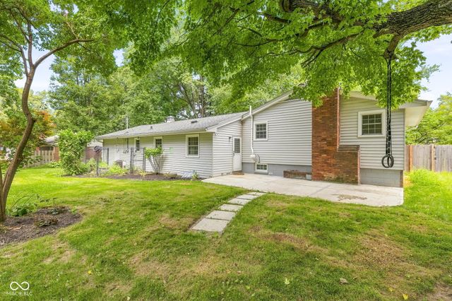 1113 Navajo Trail South Drive, Indianapolis, IN 46260