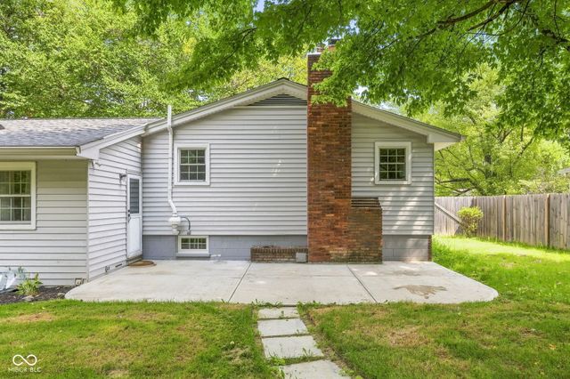 1113 Navajo Trail South Drive, Indianapolis, IN 46260