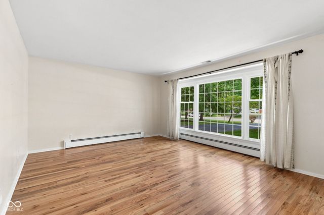 1113 Navajo Trail South Drive, Indianapolis, IN 46260