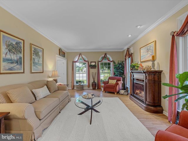 884 RIVANNA RUN, Falling Waters, WV 25419