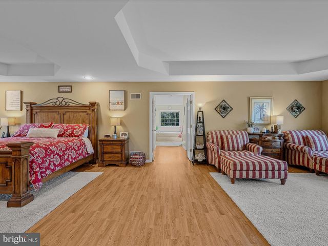 884 RIVANNA RUN, Falling Waters, WV 25419