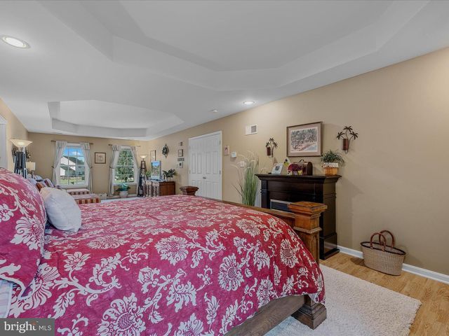 884 RIVANNA RUN, Falling Waters, WV 25419