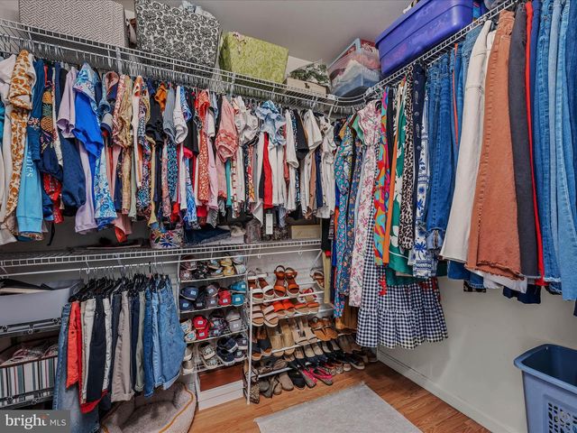 884 RIVANNA RUN, Falling Waters, WV 25419