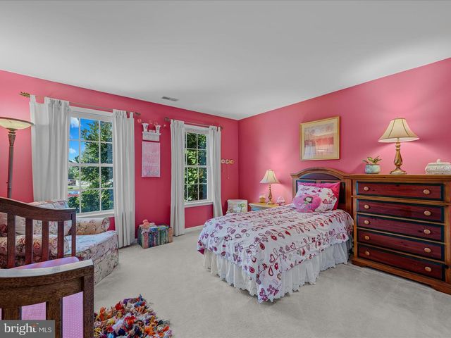 884 RIVANNA RUN, Falling Waters, WV 25419