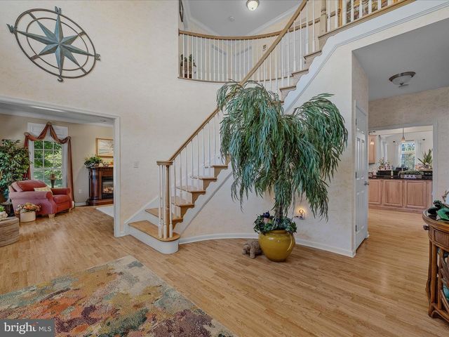 884 RIVANNA RUN, Falling Waters, WV 25419