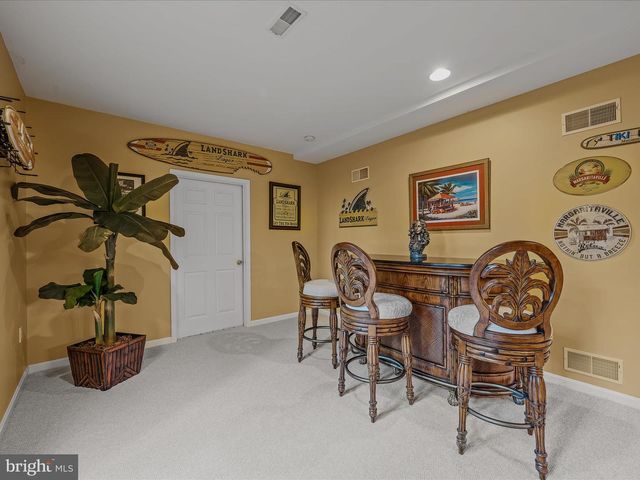 884 RIVANNA RUN, Falling Waters, WV 25419