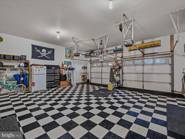 884 RIVANNA RUN, Falling Waters, WV 25419