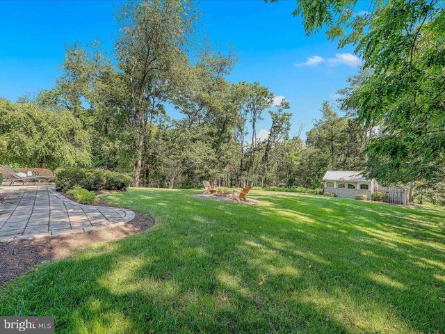 884 RIVANNA RUN, Falling Waters, WV 25419