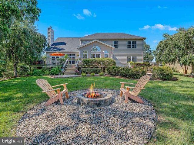 884 RIVANNA RUN, Falling Waters, WV 25419