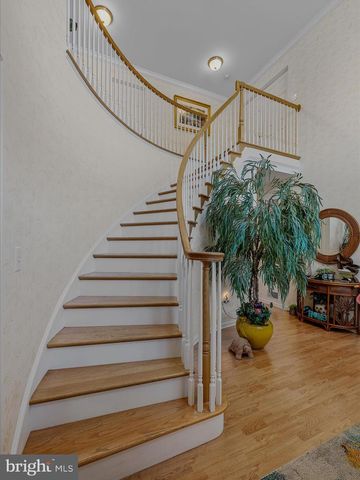 884 RIVANNA RUN, Falling Waters, WV 25419