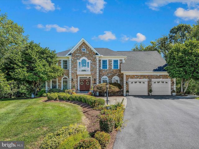 884 RIVANNA RUN, Falling Waters, WV 25419