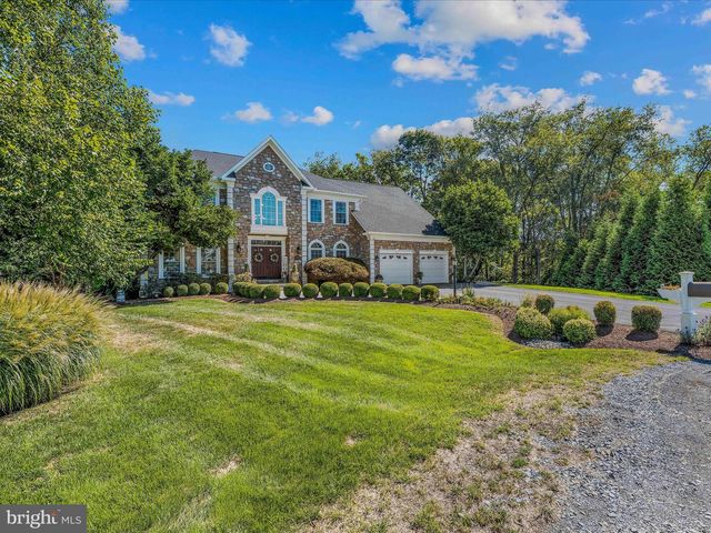 884 RIVANNA RUN, Falling Waters, WV 25419