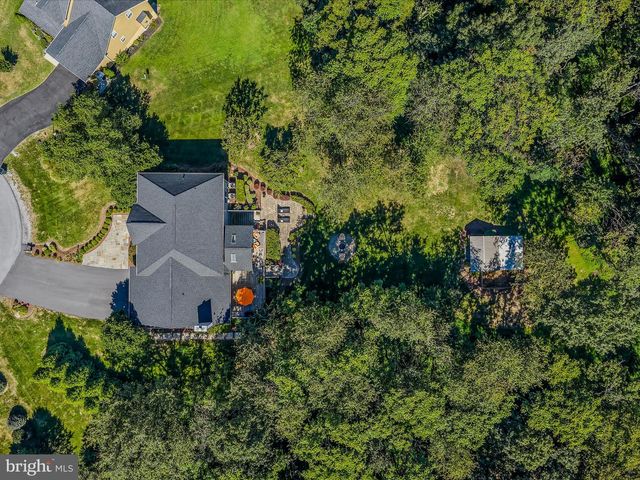 884 RIVANNA RUN, Falling Waters, WV 25419