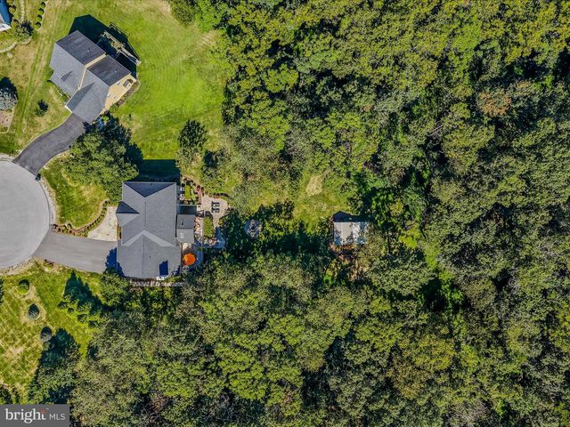 884 RIVANNA RUN, Falling Waters, WV 25419