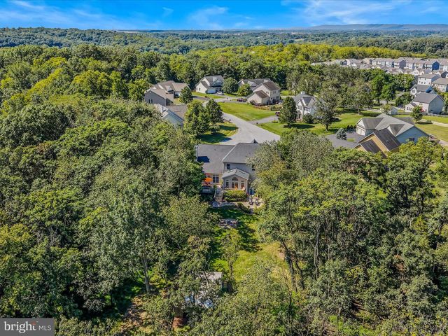 884 RIVANNA RUN, Falling Waters, WV 25419