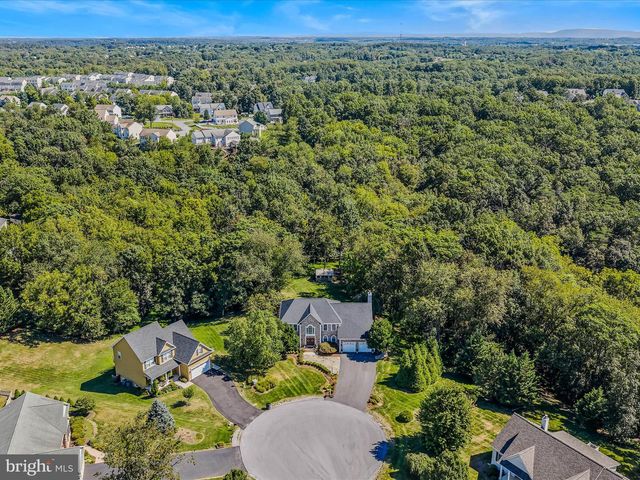 884 RIVANNA RUN, Falling Waters, WV 25419