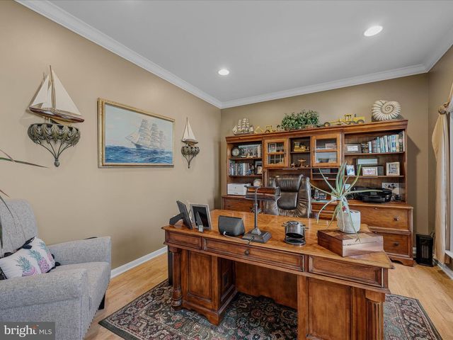 884 RIVANNA RUN, Falling Waters, WV 25419