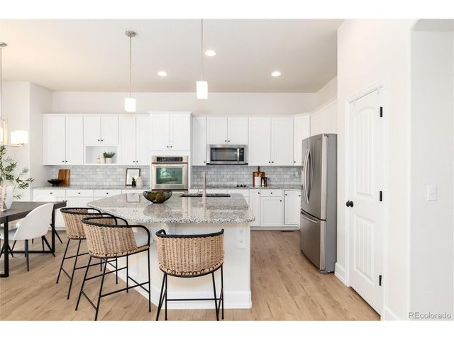1458 Sky Rock Way, Castle Rock, CO 80109
