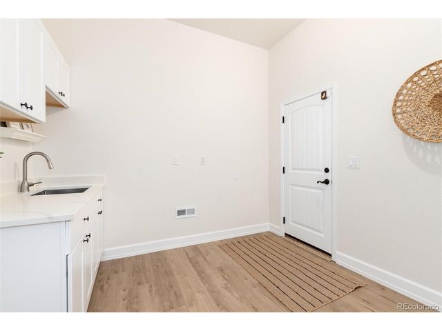 1458 Sky Rock Way, Castle Rock, CO 80109
