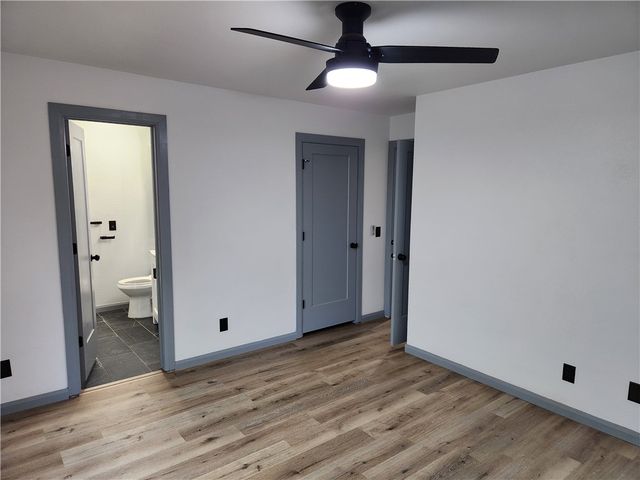 9 Holly Drive, Bentonville, AR 72712