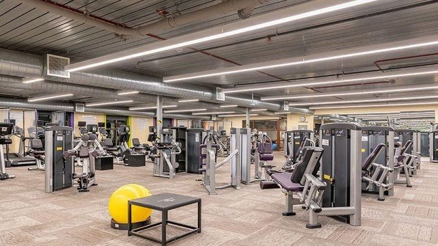 2129 ACADIA GREENS DRIVE, Sun City Center, FL 33573
